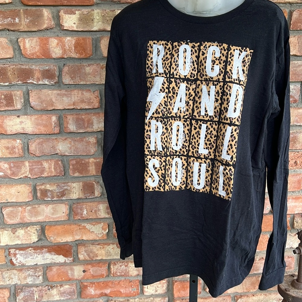 Rock and roll soul graphic design block leopard print long sleeve black t-shirt